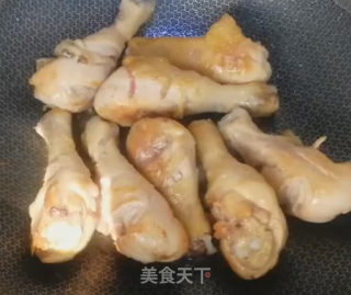 酱烧鸡腿的做法步骤：3