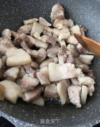 酸豆角烧肉的做法步骤：6