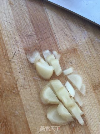 鲜贝鸡蛋丝瓜汤的做法步骤：4