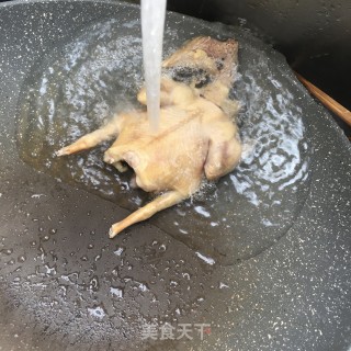 木耳竹荪鸽子汤的做法步骤：7