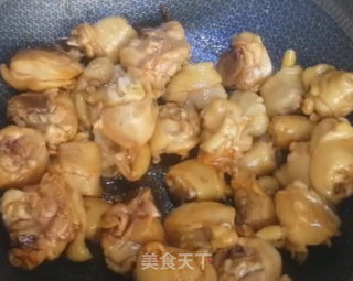 青椒炒鸡的做法步骤：4