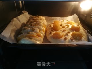 黄桃面包的做法步骤：15