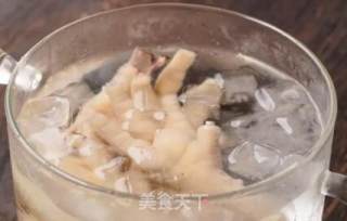 教你做网红无骨鸡爪，酸酸辣辣，一口一个真过瘾！的做法步骤：2
