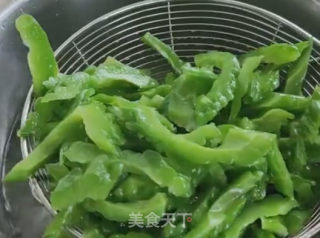 翡翠苦瓜的做法步骤：5