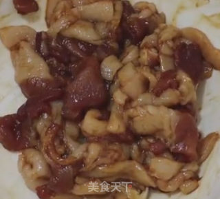 尖椒肉片的做法步骤：1