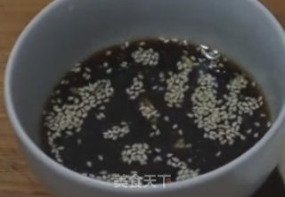 西兰花鸡蛋糕的做法步骤：7