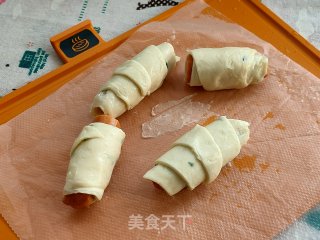 快手香肠酥的做法步骤：3