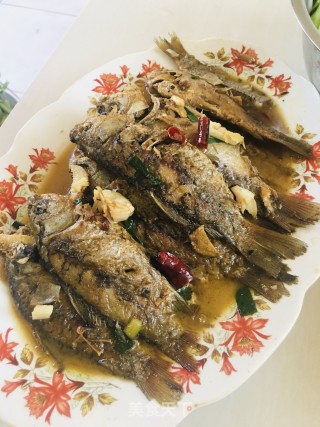 红烧小鲫鱼的做法步骤：6
