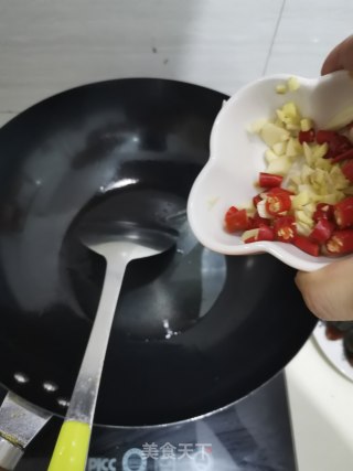 凉拌皮蛋的做法步骤：3