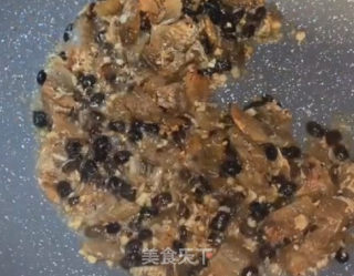 豆豉鲮鱼油麦菜的做法步骤：5