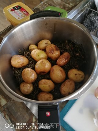 酱香干菜牛肉小土豆的做法步骤：8