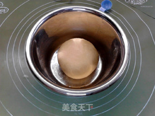 葱香奶油牛肉热狗肠面包的做法步骤：5