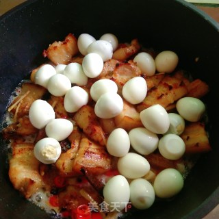 超级下饭肥而不腻的鹌鹑蛋红烧肉的做法步骤：7
