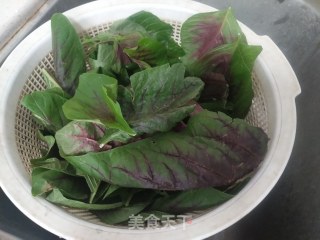 家乡风味蒸菜——蒸苋菜的做法步骤：1
