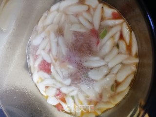 西红柿鸡蛋剪刀面的做法步骤：7