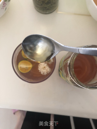 菊花青桔茶的做法步骤：3