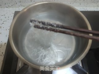 粉丝炒小白菜的做法步骤：3