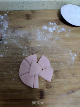 蝴蝶结馒头的做法步骤：9