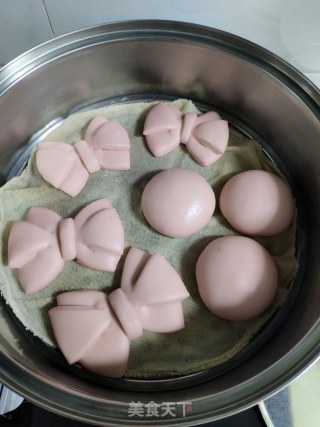 蝴蝶结馒头的做法步骤：13