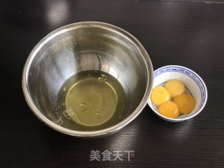 方块戚风的做法步骤：1
