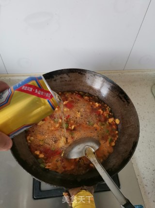 西红柿鸡蛋青椒面的做法步骤：8