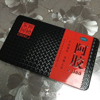 固元阿胶糕的做法步骤：1