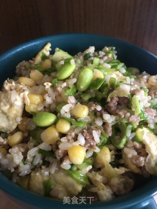 毛豆玉米蛋炒饭的做法步骤：22