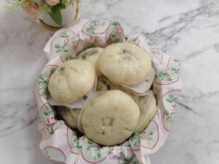 家庭版菜包子的做法步骤：11