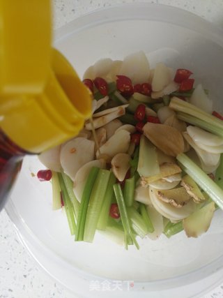 夜宵下酒菜：腌蒜片的做法步骤：10