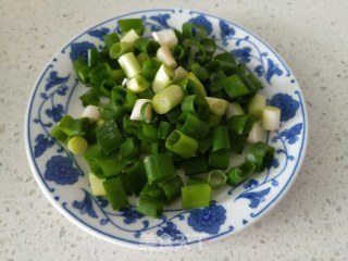 豇豆炒肉末的做法步骤：1
