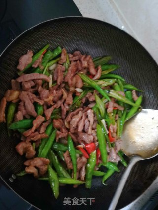 杭椒牛柳的做法步骤：7