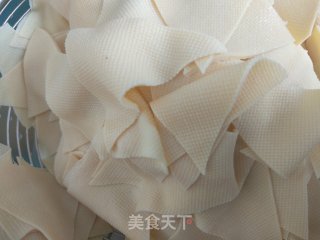 尖椒干豆腐土豆片的做法步骤：2
