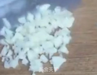 砂锅鱼的做法步骤：2