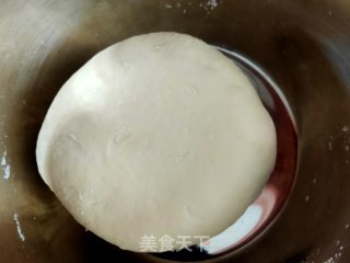 韭菜虾仁鸡蛋水饺的做法步骤：1
