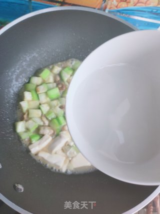 丝瓜、海蛎子烧豆腐的做法步骤：8