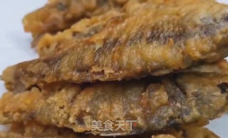 干炸小鲫鱼的做法步骤：6