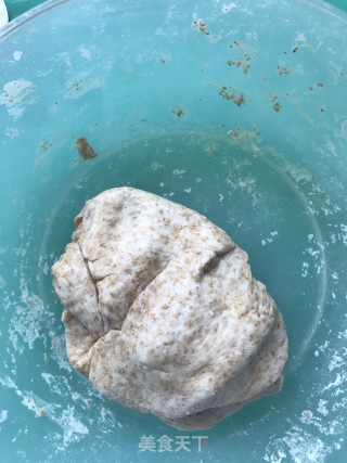 快手口磨香肠披萨的做法步骤：1