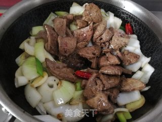 葱爆羊肝的做法步骤：5