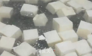 肉末滑豆腐的做法步骤：1