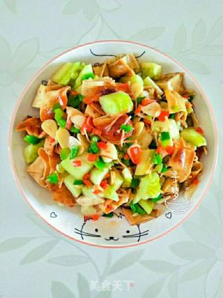 熏豆腐串拌黄瓜的做法步骤：6