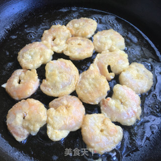 番茄酱炒虾仁的做法步骤：6