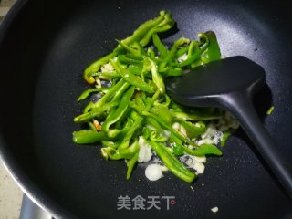 炝拌豆腐丝的做法步骤：4
