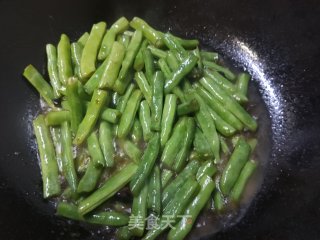 蒜末豆角的做法步骤：8