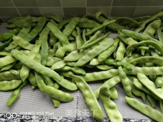 冷冻油豆角的做法步骤：2