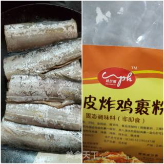 炸带鱼的做法步骤：1