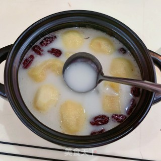 苹果鲫鱼汤的做法步骤：14