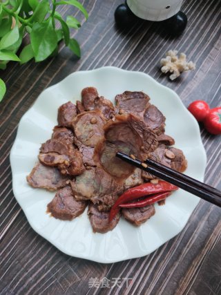 卤牛腱子肉的做法步骤：17