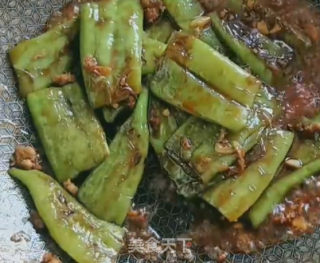 肉末虎皮尖椒的做法步骤：9