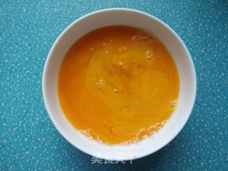 金针菇韭菜鸡蛋饺的做法步骤：3