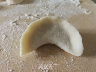 金针菇韭菜鸡蛋饺的做法步骤：21